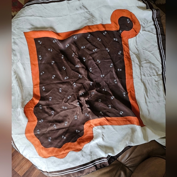 Hermès Look-alike 70s Silk Scarf & Dust Bag - Picture 3 of 8